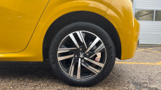 Peugeot 208 1.2 PureTech 100 Allure 5dr EAT8 Petrol Hatchback